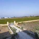 Muma House