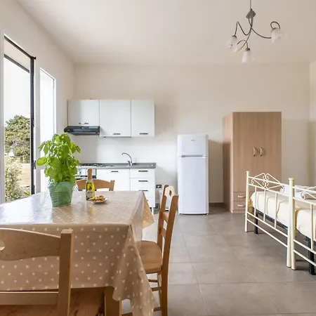 Muma House * Otrante